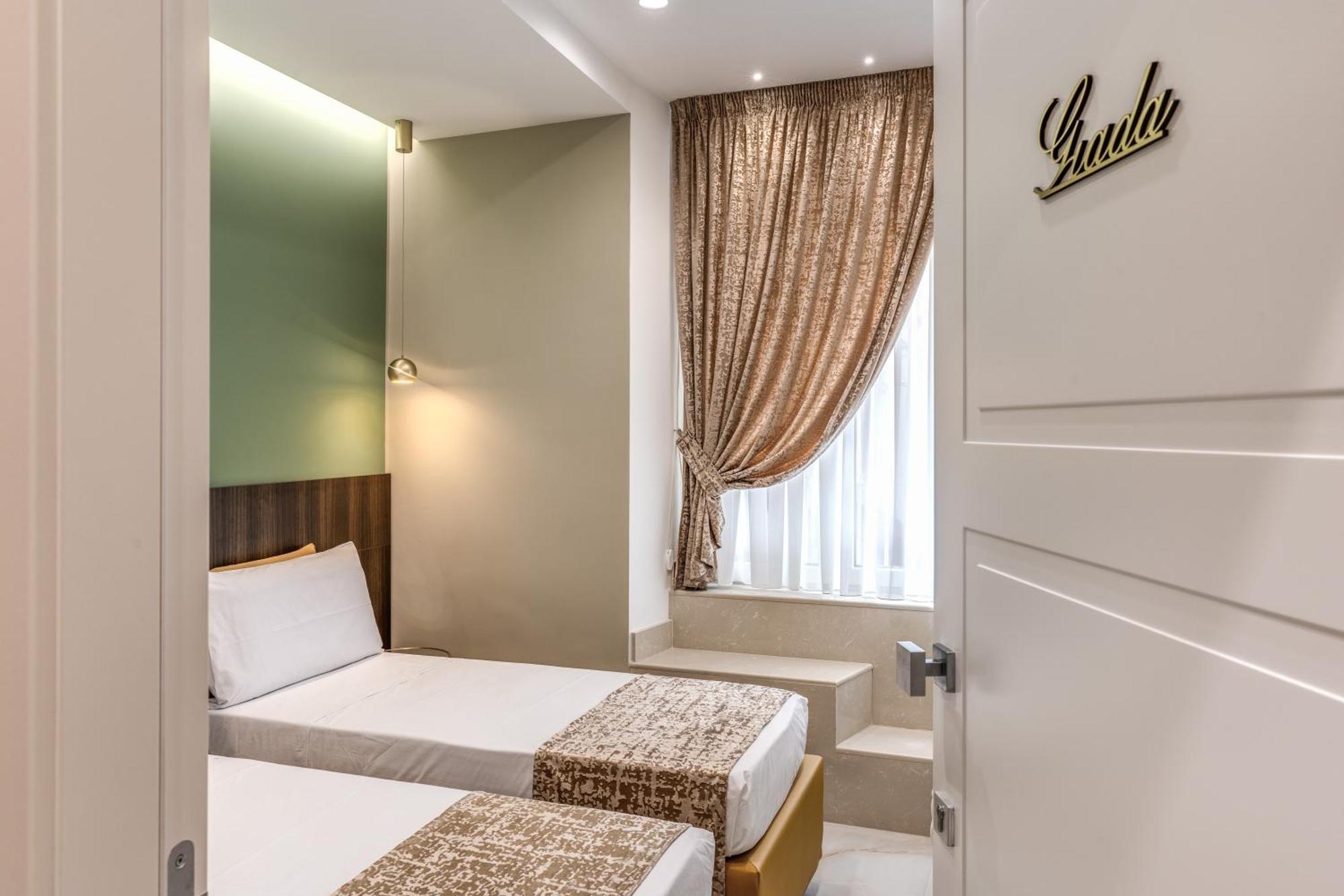 Hotel Le Stanze Di Venere à Naples Extérieur photo