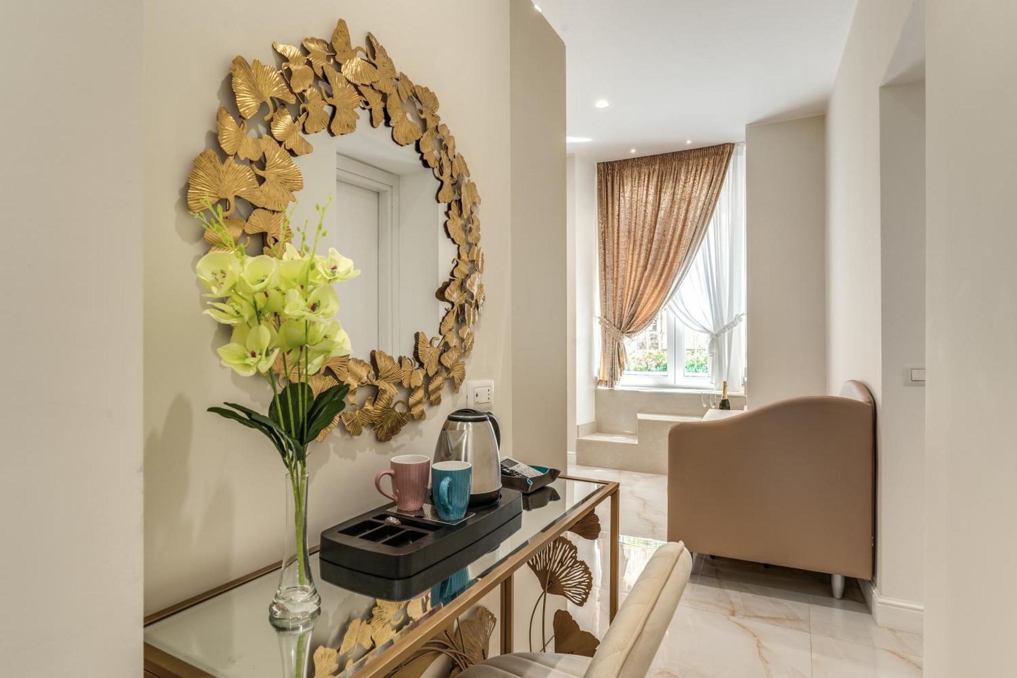 Hotel Le Stanze Di Venere à Naples Extérieur photo