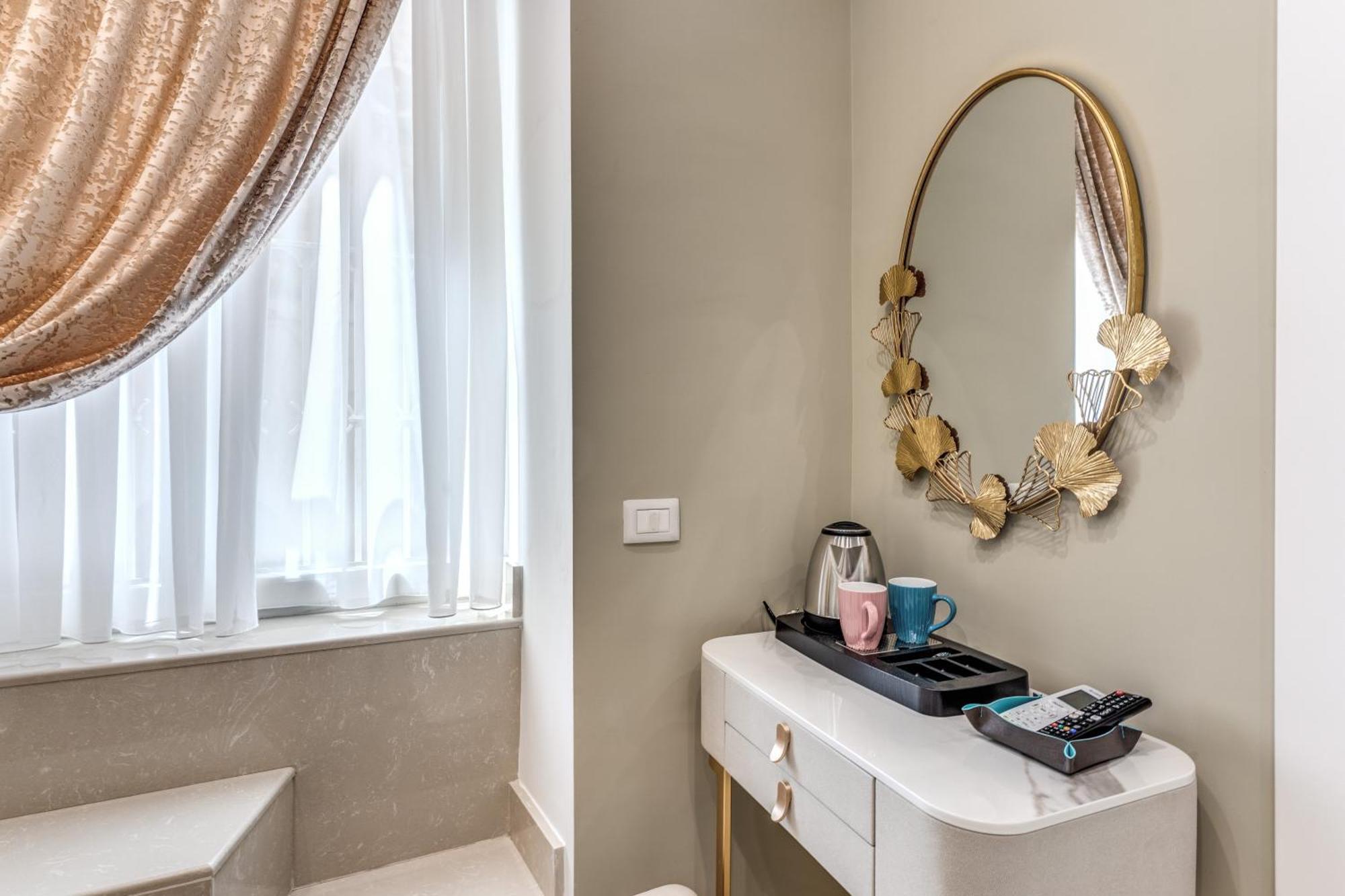 Hotel Le Stanze Di Venere à Naples Extérieur photo